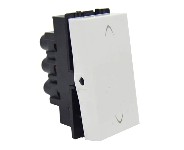 16A 2 Way Switch AHFSXXW162